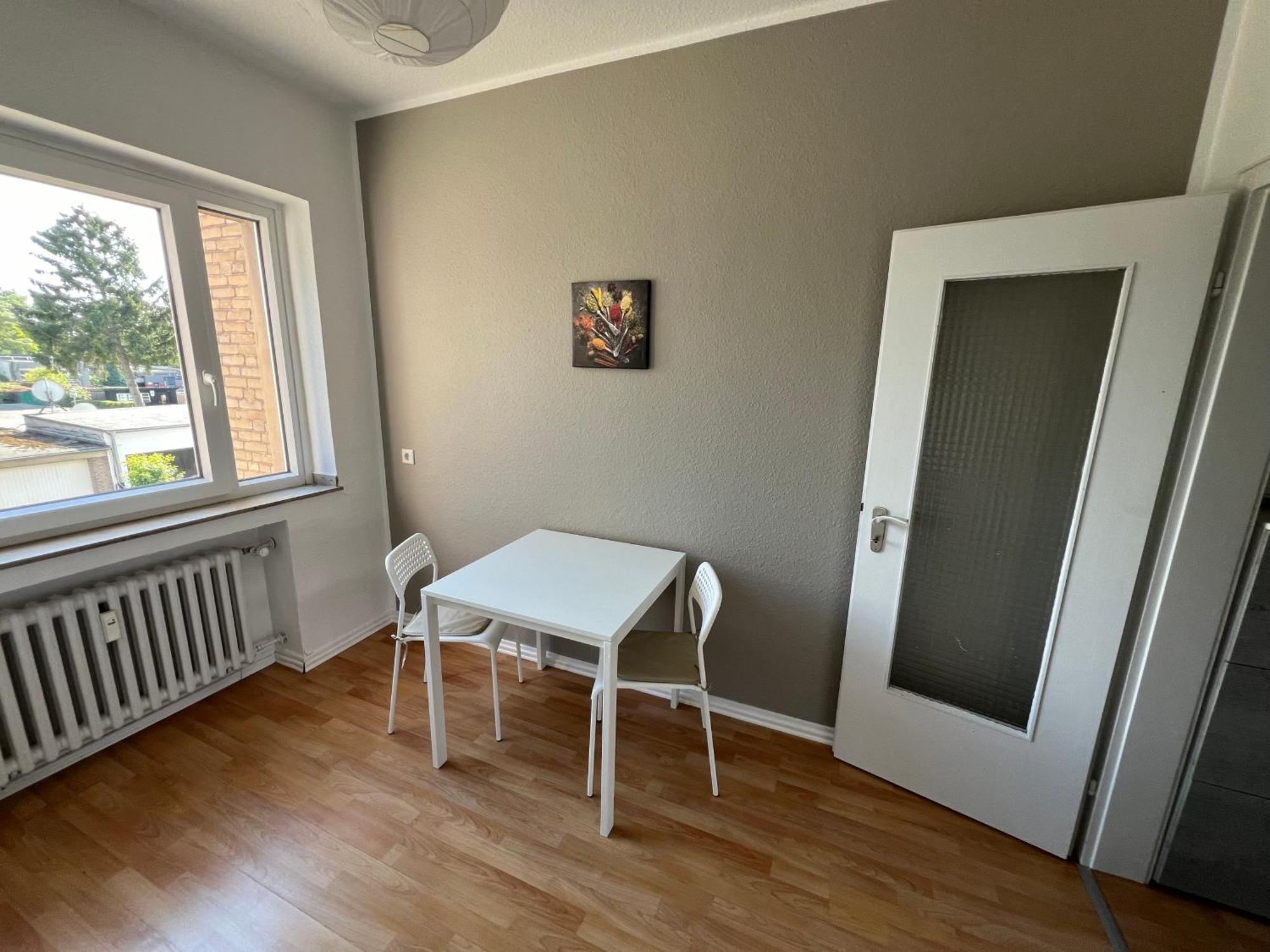 Emas4 Wohnung Mit 2 Einzelbetten, Kueche 크레펠트 외부 사진
