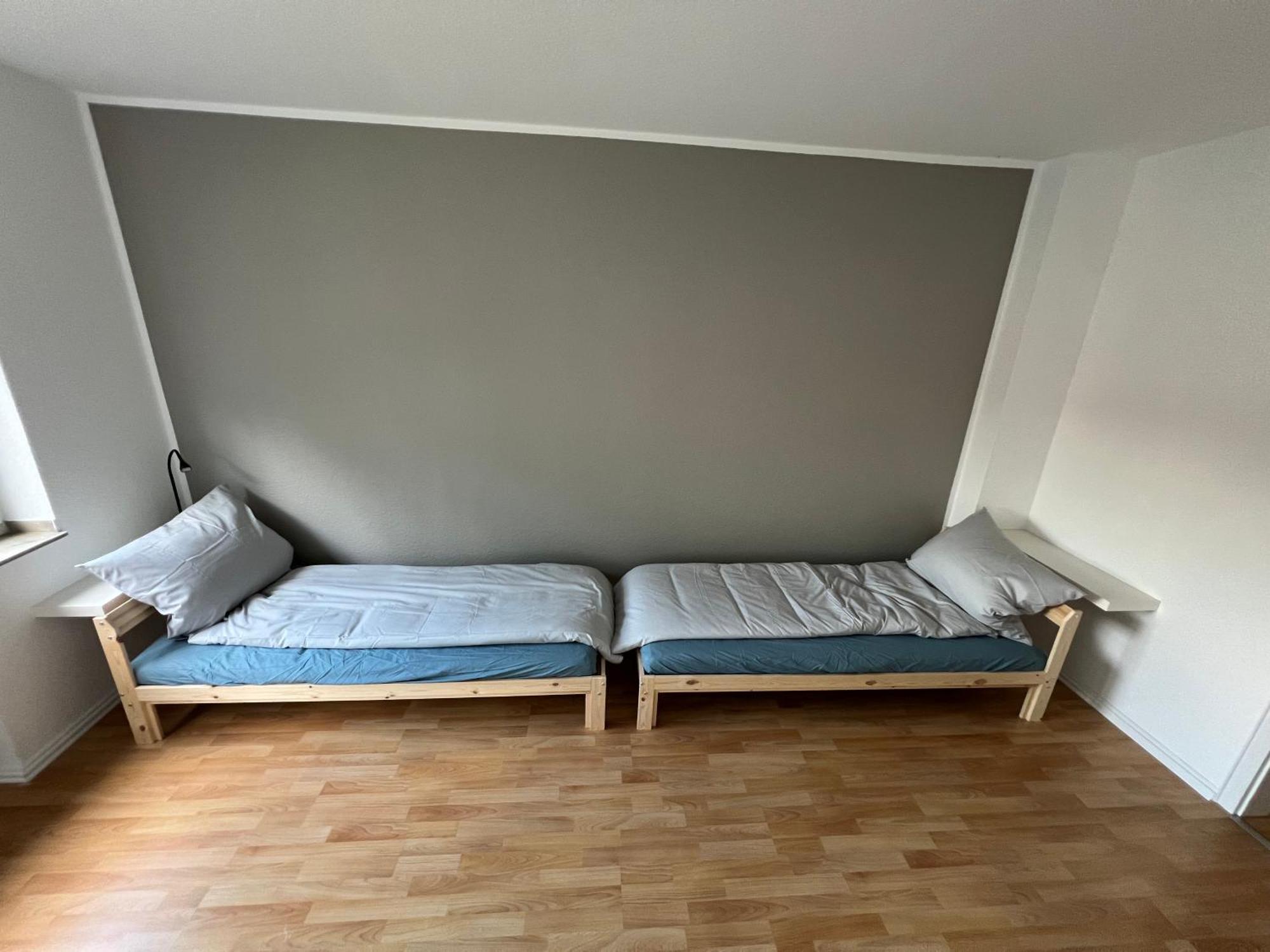 Emas4 Wohnung Mit 2 Einzelbetten, Kueche 크레펠트 외부 사진